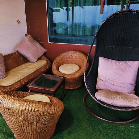 Forrest Homestay Villa Bhor Exterior foto